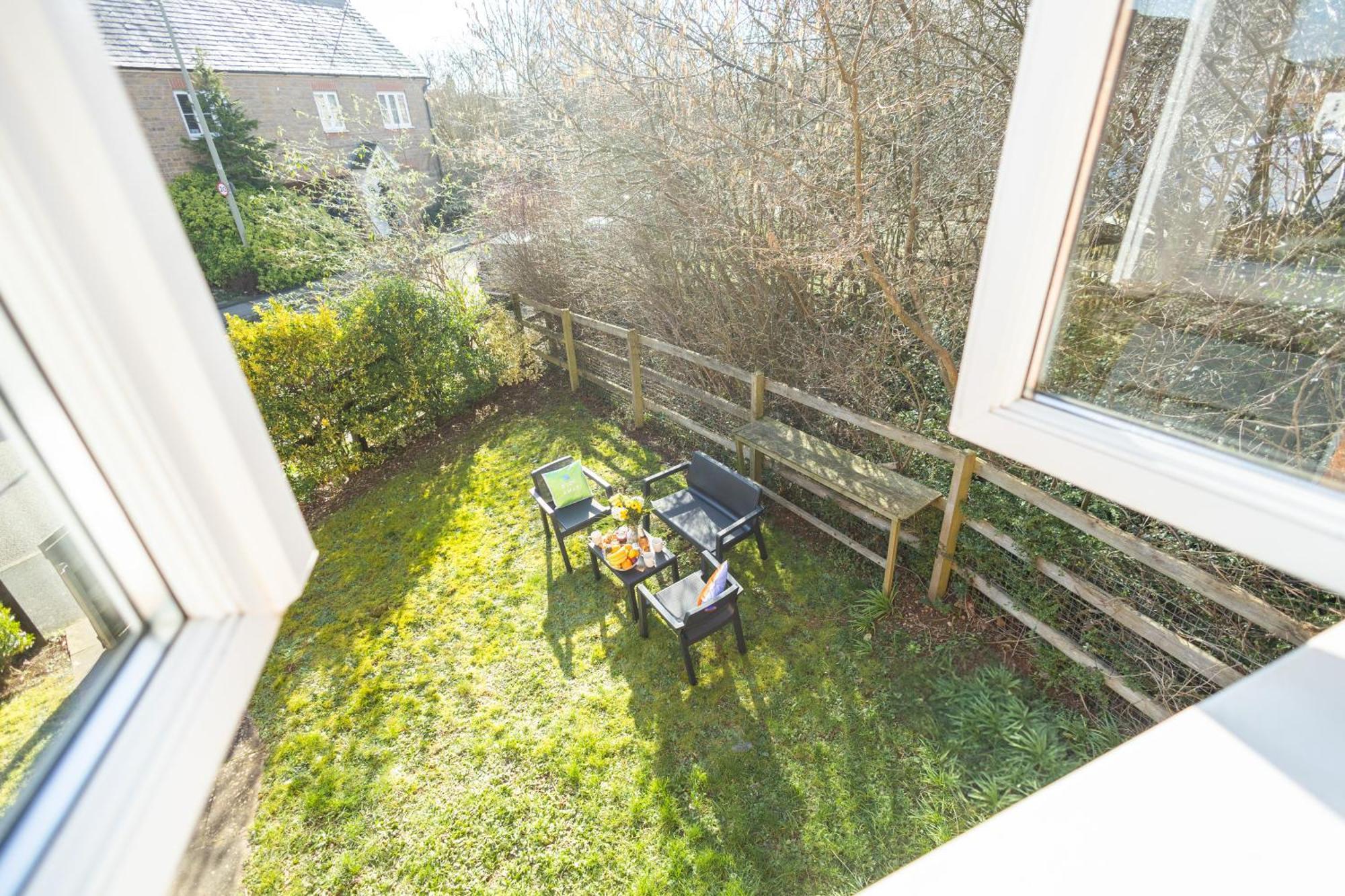 Villa Garden House near shops in quiet location à Banbury Extérieur photo